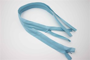 Молния MaxZipper пласт. потайная №3 50см н/р цв.F188 голубой